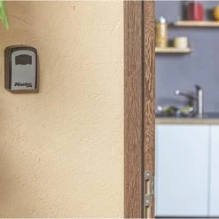 Tresore Master Lock Schlüsseltresor Inkl. Montageset Classic -Haustechnik Verkäufe 594ff2c1 cc09 4604 99b0 a4376b62fe29 600x600